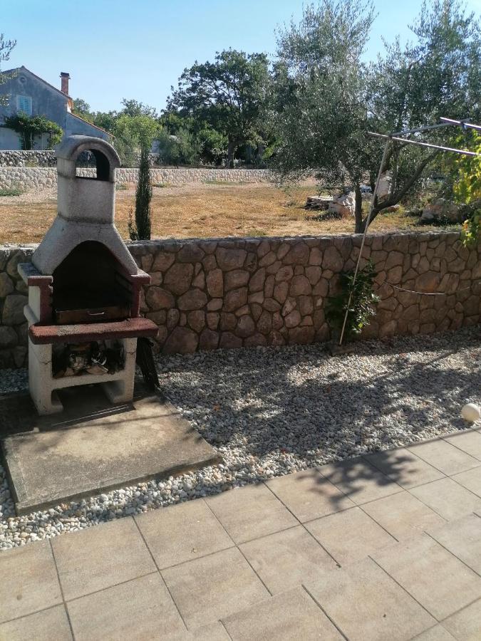 Apartamento Apartman Vil Sveti Vid-Miholjice Exterior foto